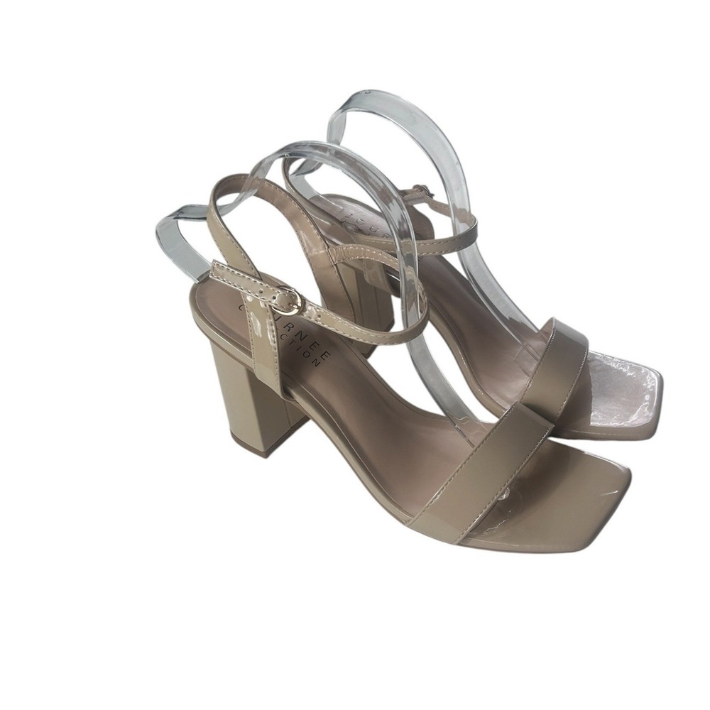 Journee Collection Tivona Tan Patent Square Toe Block Heel Sandals Womens 12 NEW
